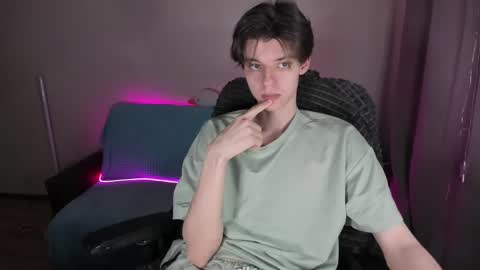 Snapshot of guy_liam1 chatting on March 12, 2025, 3:07 pm guy_liam1 online show from March 12, 2025, 3:07 pm