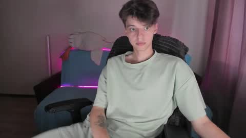 Snapshot of guy_liam1 chatting on September 25, 2025, 2:32 pm guy_liam1 online show from September 25, 2025, 2:32 pm