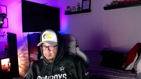 Snapshot of guyinok25 chatting on November 10, 2025, 6:18 pm guyinok25 online show from November 10, 2025, 6:18 pm