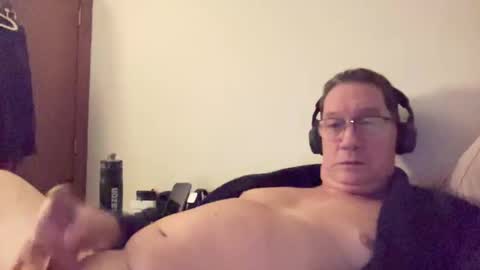 Snapshot of gwashere4u chatting on December 24, 2024, 5:38 am gwashere4u online show from December 24, 2024, 5:38 am