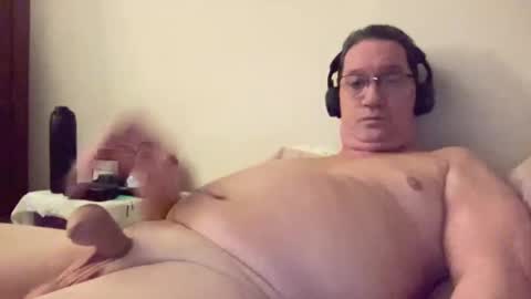 Snapshot of gwashere4u chatting on January 5, 2025, 3:53 am gwashere4u online show from January 5, 2025, 3:53 am