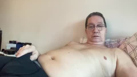 Snapshot of gwashere4u chatting on March 5, 2025, 3:18 pm gwashere4u online show from March 5, 2025, 3:18 pm