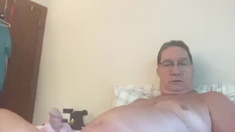 Snapshot of gwashere4u chatting on October 6, 2025, 12:46 pm gwashere4u online show from October 6, 2025, 12:46 pm