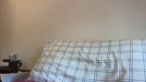 Snapshot of gwashere4u chatting on October 28, 2025, 12:52 pm gwashere4u online show from October 28, 2025, 12:52 pm