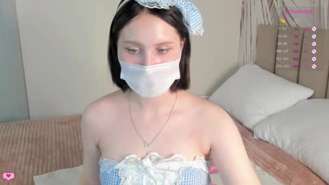   online show from October 11, 2025, 9:30 am
