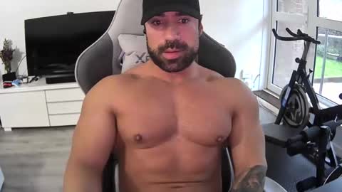 Snapshot of gymking999 chatting on February 11, 2025, 1:51 pm gymking999 online show from February 11, 2025, 1:51 pm