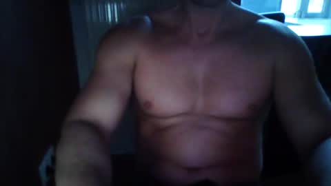 Snapshot of gymxxx_ chatting on February 1, 2025, 4:00 pm gymxxx_ online show from February 1, 2025, 4:00 pm