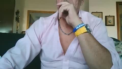 Snapshot of gyrdy chatting on October 11, 2025, 2:15 pm gyrdy online show from October 11, 2025, 2:15 pm