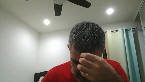 Snapshot of h0nest84 chatting on December 7, 2024, 8:00 am h0nest84 online show from December 7, 2024, 8:00 am