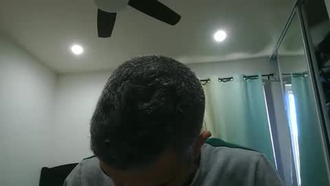 Snapshot of h0nest84 chatting on January 1, 2025, 6:49 pm h0nest84 online show from January 1, 2025, 6:49 pm