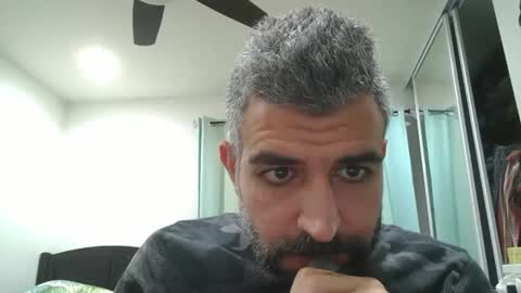 Snapshot of h0nest84 chatting on January 12, 2025, 1:53 am h0nest84 online show from January 12, 2025, 1:53 am