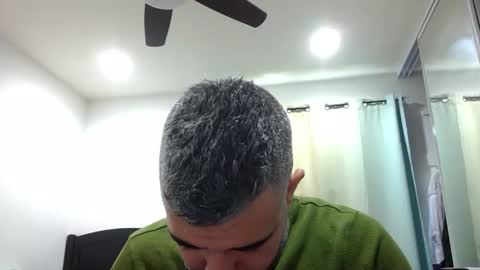 Snapshot of h0nest84 chatting on January 19, 2025, 7:04 pm h0nest84 online show from January 19, 2025, 7:04 pm