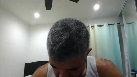 Snapshot of h0nest84 chatting on October 11, 2025, 4:33 am h0nest84 online show from October 11, 2025, 4:33 am