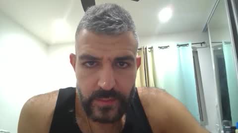 Snapshot of h0nest84 chatting on October 13, 2025, 6:02 am h0nest84 online show from October 13, 2025, 6:02 am