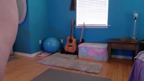 Hailey Harper online show from January 8, 2025, 4:11 pm