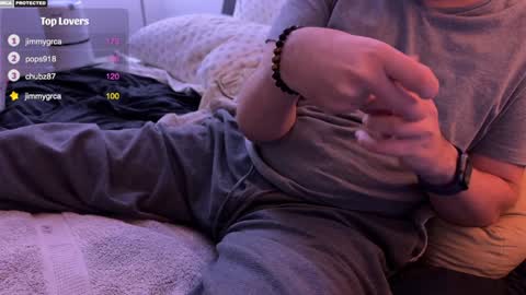 Snapshot of hairybelly818 chatting on January 3, 2025, 7:49 am Hairy Belly online show from January 3, 2025, 7:49 am