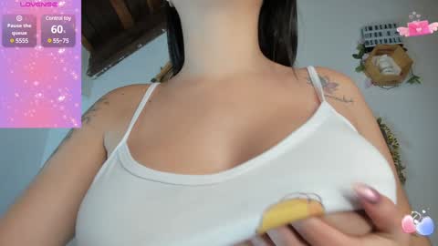 Snapshot of hal_sey chatting on January 23, 2025, 8:04 am Hal sey online show from January 23, 2025, 8:04 am