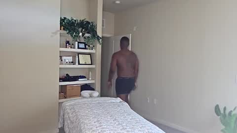 Snapshot of handsallover242 chatting on September 28, 2025, 4:23 pm handsallover242 online show from September 28, 2025, 4:23 pm