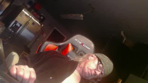 Snapshot of handyman5303 chatting on December 16, 2024, 11:22 am Handystudman online show from December 16, 2024, 11:22 am