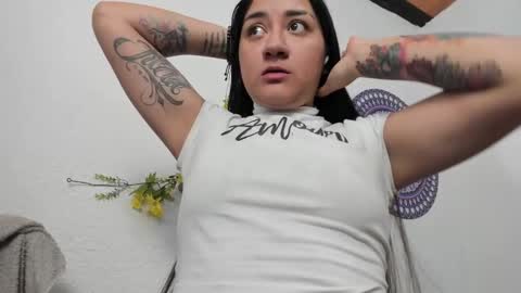 Snapshot of hanna_moore1 chatting on February 4, 2025, 8:17 pm Camila online show from February 4, 2025, 8:17 pm