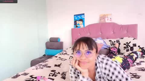 Snapshot of hannadanny chatting on February 18, 2025, 6:37 pm hannadanny online show from February 18, 2025, 6:37 pm