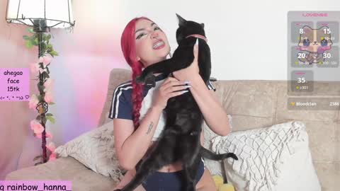 Snapshot of hannarainbow_ chatting on January 18, 2025, 12:13 am Hanna online show from January 18, 2025, 12:13 am