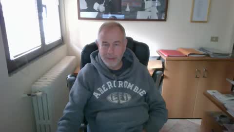 hanscooper online show from October 12, 2025, 1:54 pm
