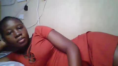 happy_dimple online show from October 19, 2025, 12:06 pm