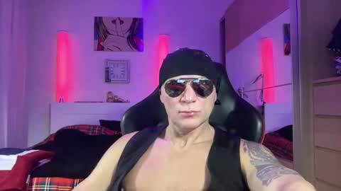 Snapshot of hardmattsteel chatting on February 3, 2025, 1:30 am MATTSTEEL - ITALIAN STALLION online show from February 3, 2025, 1:30 am