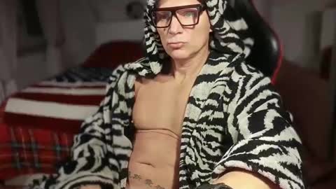 Snapshot of hardmattsteel chatting on October 1, 2025, 9:59 am MATTSTEEL - ITALIAN STALLION online show from October 1, 2025, 9:59 am