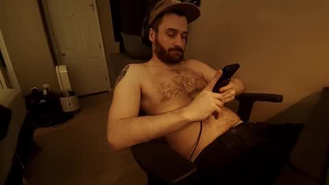 Snapshot of hardswtch chatting on September 11, 2025, 12:38 pm Tom online show from September 11, 2025, 12:38 pm