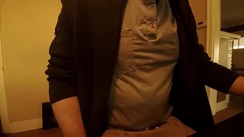 Snapshot of hardswtch chatting on October 8, 2025, 5:54 pm Tom online show from October 8, 2025, 5:54 pm