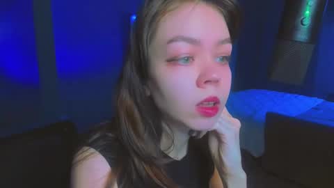 Snapshot of haribo_asmr chatting on December 7, 2024, 7:49 am Miss Hari online show from December 7, 2024, 7:49 am