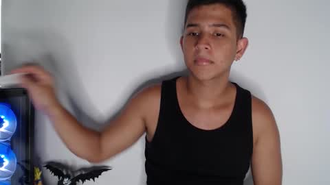 Snapshot of harold_18_ chatting on October 17, 2025, 6:32 pm harold_18_ online show from October 17, 2025, 6:32 pm
