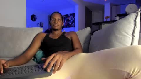 Snapshot of harry__jason chatting on November 14, 2025, 1:59 am Harry online show from November 14, 2025, 1:59 am