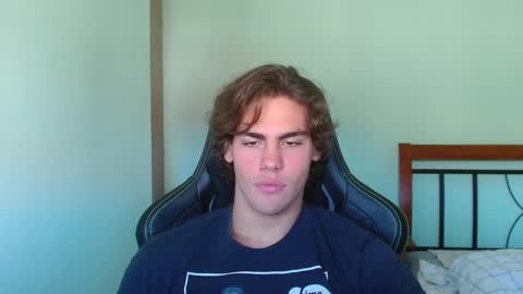 Snapshot of harryking1 chatting on September 26, 2025, 9:02 am harryking1 online show from September 26, 2025, 9:02 am