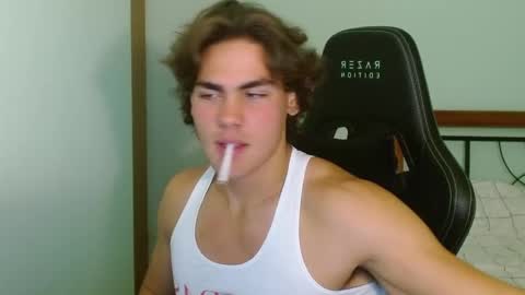 Snapshot of harryking1 chatting on September 29, 2025, 8:02 pm harryking1 online show from September 29, 2025, 8:02 pm