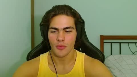 Snapshot of harryking1 chatting on November 9, 2025, 8:51 pm harryking1 online show from November 9, 2025, 8:51 pm