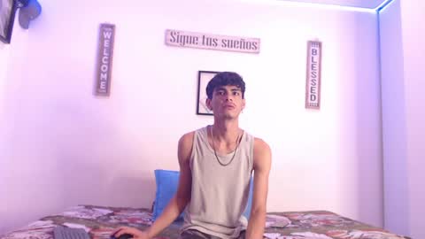 Snapshot of harrythomson1 chatting on January 21, 2025, 6:54 am harry thomson online show from January 21, 2025, 6:54 am