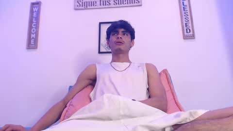 Snapshot of harrythomson1 chatting on March 4, 2025, 3:22 am harry thomson online show from March 4, 2025, 3:22 am