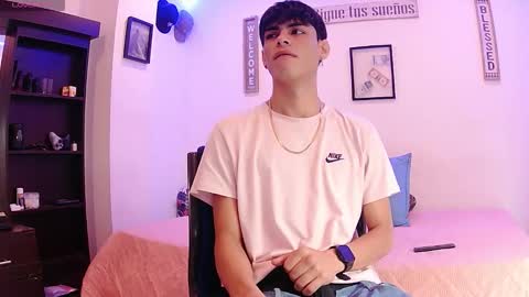 Snapshot of harrythomson1 chatting on September 14, 2025, 8:35 am harry thomson online show from September 14, 2025, 8:35 am