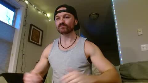 Snapshot of hbdude27 chatting on March 9, 2025, 1:56 am RinnDude35 online show from March 9, 2025, 1:56 am