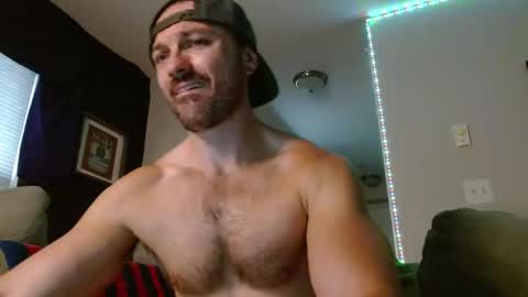 Snapshot of hbdude27 chatting on October 20, 2025, 11:49 pm RinnDude35 online show from October 20, 2025, 11:49 pm