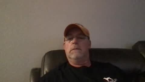 Snapshot of hdeuce22 chatting on March 10, 2025, 2:17 am Hdeuce22 online show from March 10, 2025, 2:17 am