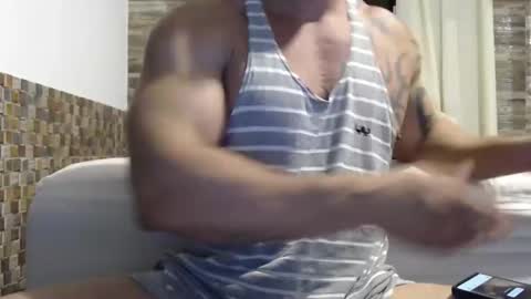 Snapshot of healedcarioca chatting on December 4, 2024, 2:42 am Brazilian bigdick online show from December 4, 2024, 2:42 am