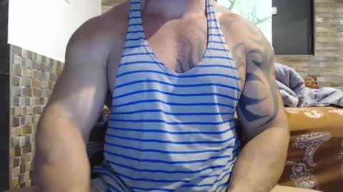 Snapshot of healedcarioca chatting on December 28, 2024, 5:46 pm Brazilian bigdick online show from December 28, 2024, 5:46 pm