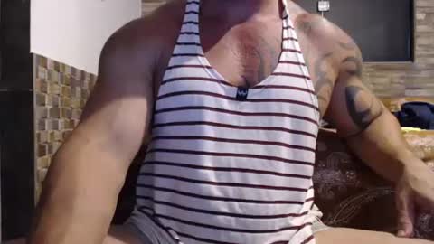 Snapshot of healedcarioca chatting on February 25, 2025, 1:20 am Brazilian bigdick online show from February 25, 2025, 1:20 am