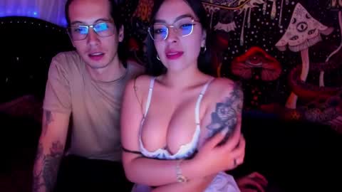 Snapshot of hecate_and_crow chatting on January 18, 2025, 6:03 am   online show from January 18, 2025, 6:03 am