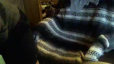 Snapshot of hecomesagain chatting on October 24, 2025, 7:43 pm hecomesagain online show from October 24, 2025, 7:43 pm