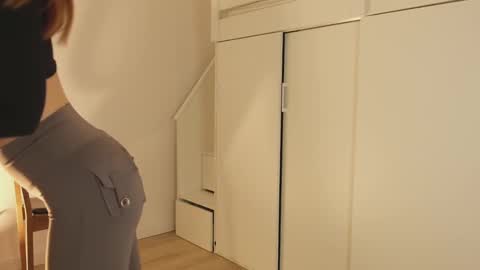 Snapshot of hee_jeen chatting on December 15, 2024, 1:54 pm Jeen online show from December 15, 2024, 1:54 pm